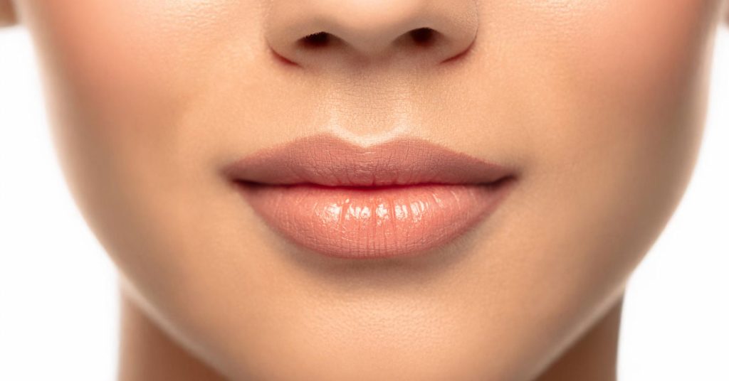 acido hialuronico labios​